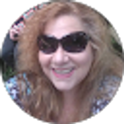 Profile photo of Alyssa Schnugg