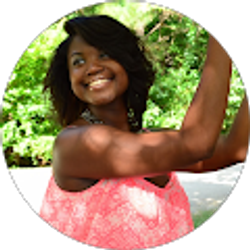 Profile photo of DaShelle Demps