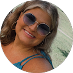 Profile photo of Lauren Boyda