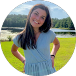 Profile photo of Josie Bond