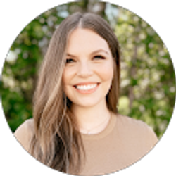 Profile photo of Kelsey Kivett