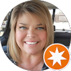 Profile photo of Jennifer Souza