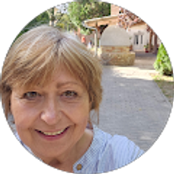 Profile photo of Christina Bognar