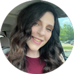 Profile photo of Alyssa Zobel