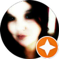 Profile photo of Laura Lee