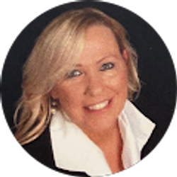 Profile photo of Karen Beckman