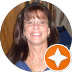 Profile photo of Dawn Hanner