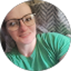 Profile photo of Amanda Blanton