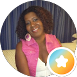 Profile photo of Denielle Denielle