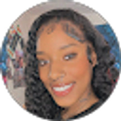 Profile photo of Zoe Moore