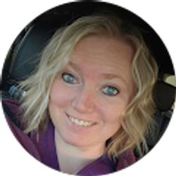 Profile photo of Bobbie Retzloff