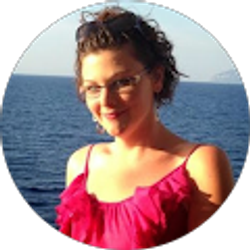 Profile photo of Kelli Peters