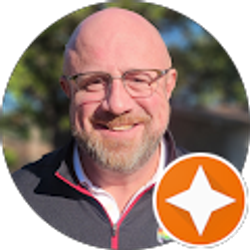 Profile photo of Ryan Holdhusen