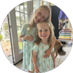 Profile photo of Kelly Tish