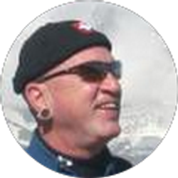 Profile photo of Dennis Glover