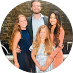 Profile photo of Lillian Jennings