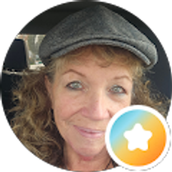 Profile photo of Claudia Calvert