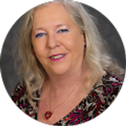 Profile photo of Lauren Buckner