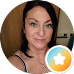 Profile photo of Julie Williams