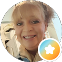 Profile photo of Nindy Hunt