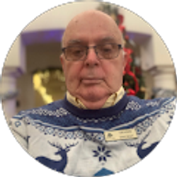 Profile photo of Dennis Vincent