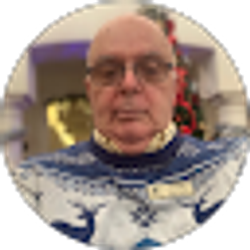 Profile photo of Dennis Vincent