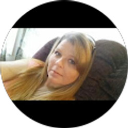 Profile photo of Kim Stump