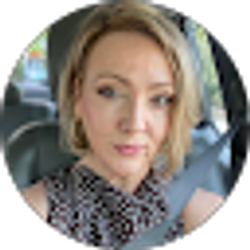 Profile photo of Shelley Jones