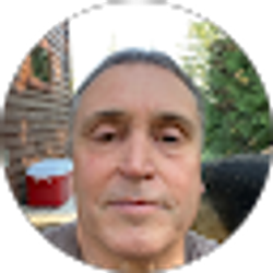 Profile photo of Kelly Thompson
