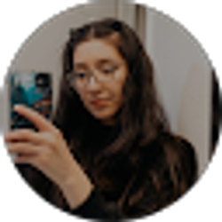 Profile photo of Ariana