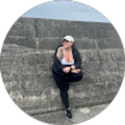 Profile photo of lena sala