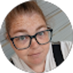Profile photo of Anastasia Buff