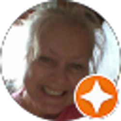 Profile photo of Michelle Dahl