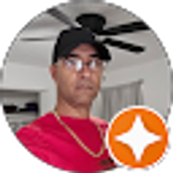 Profile photo of Amauris Velazquez