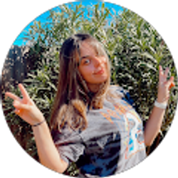 Profile photo of Jenna Kock