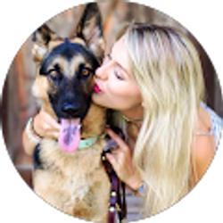 Profile photo of Kaitlyn Chambers