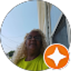 Profile photo of Jackie Hills