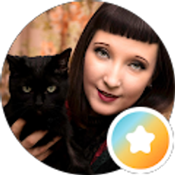 Profile photo of Stephanie Strowbridge