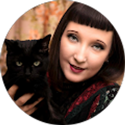 Profile photo of Stephanie Strowbridge