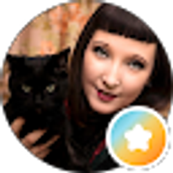 Profile photo of Stephanie Strowbridge