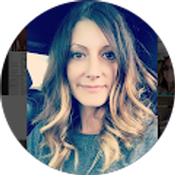 Profile photo of Kelly Bednar