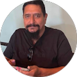 Profile photo of Robert Sanchez