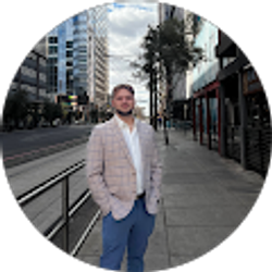 Profile photo of Sam Tippmann