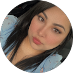 Profile photo of Nicole Villanueva