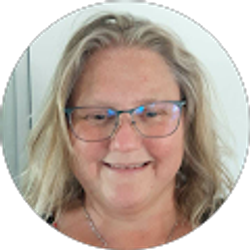 Profile photo of Stacey Cox