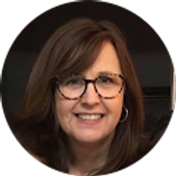 Profile photo of Beth Reynolds