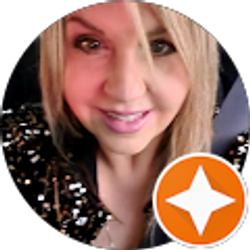 Profile photo of Lisa R