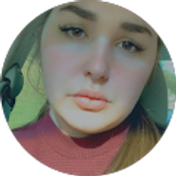 Profile photo of Hailey Moore