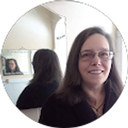 Profile photo of Ruth Rohloff