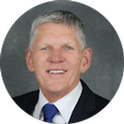 Profile photo of Ray Halagera